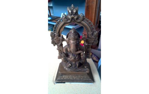 STATUE BRONZE