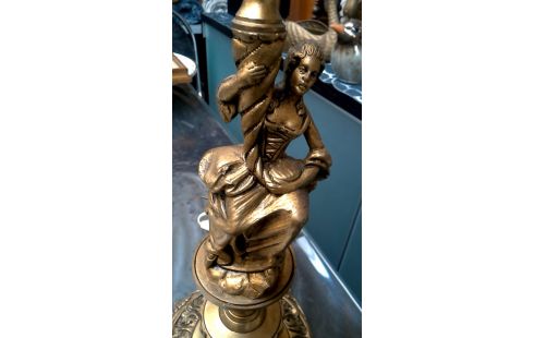 LAMPADAIRE BRONZE