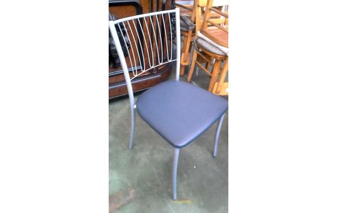 2 FAUTEUILS, , CUISINE GRIS METAL BLEUE SIMILI CUIR