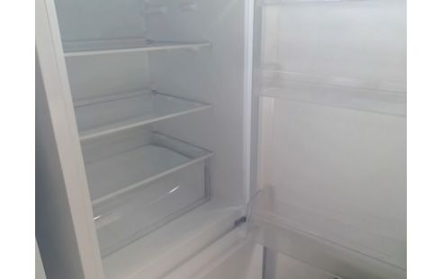 REFRIGERATEUR CONGELATEUR VALBERG 183L+84L