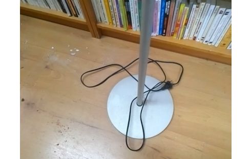 LAMPADAIRE METAL