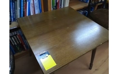 TABLE BASSE CARREE