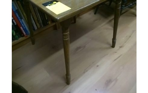 TABLE BASSE CARREE