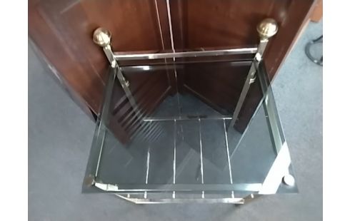 CHEVET METAL DORÉ ET VERRE FUMÉ