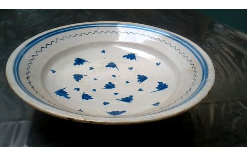 ASSIETTE MOUSTIERS BLANCHE BLEUE