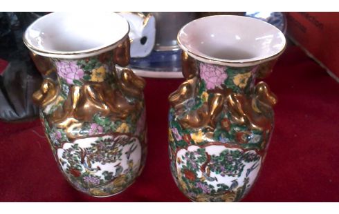 VAAS KLEIN CHINEES LOT