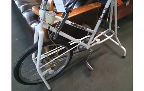 VELO D'APPARTEMENT ANCIEN UNIVERSE BE