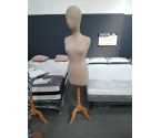 MANNEQUIN SUR PIED