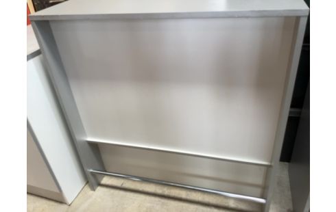 MEUBLE BAR ABIME AU BAS