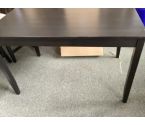 TABLE IKEA DES MARQUES