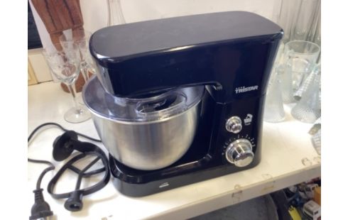 ROBOT MENAGER PATISSIER TRISTAR
