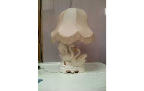 TISCHLAMPE PORZELLAN SCHWÄNE STOFFSCHIRM