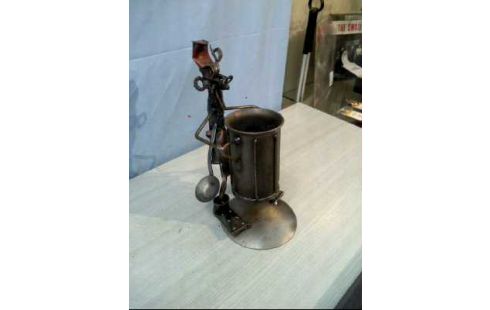 WEINFLASCHENHALTER SCHRAUBENMÄNNCHEN