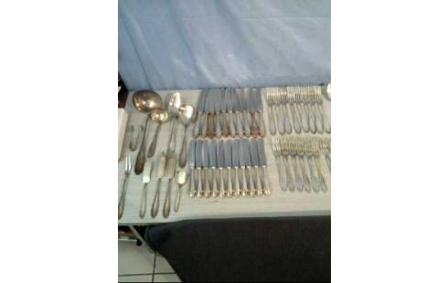 BESTECK KONVOLUT <WMF> VERSILBERT 83-TLG.
