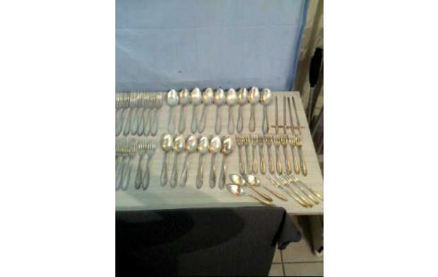 BESTECK KONVOLUT <WMF> VERSILBERT 83-TLG.