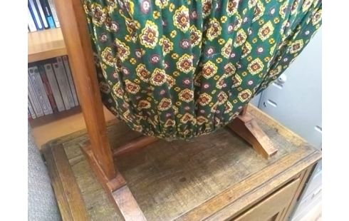 PORTE OUVRAGE TRICOT BOIS ANCIEN