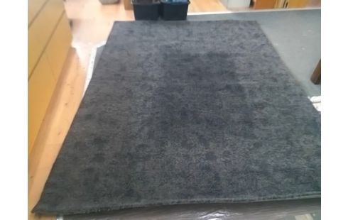 TAPIS NOIR 245X170