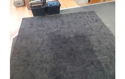 TAPIS NOIR 245X170