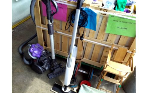 NETTOYEUR VAPEUR SOL KARCHER + ACC RSV
