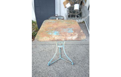 TABLE BISTROT METAL