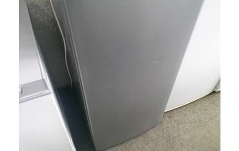 REFRIGERATEUR CONGELATEUR INDESIT 227L+43L