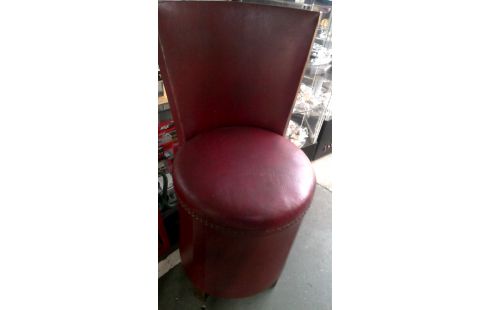 STOEL BIJZETSTOEL VINTAGE ROOD SIMILI