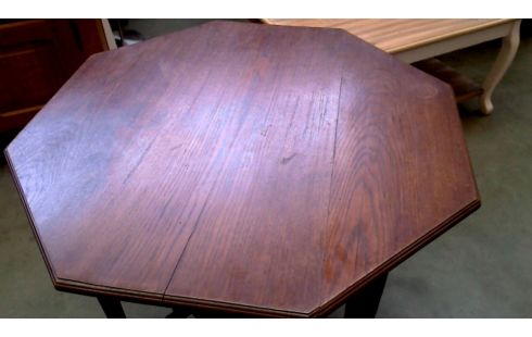 BIJZETTAFEL ACHTHOEKIG ART DECO OLM IEP