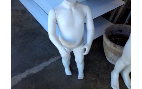 MANNEQUIN ENFANTS  SANS PIÈTEMENT