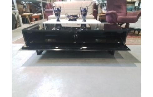 TABLE TV NOIRE LAQUÉE NORSTONE KAHLM