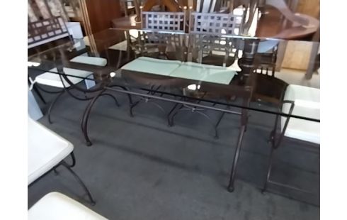 TABLE MODERNE PLATEAU VERRE