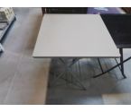 TABLE PLIABLE GRISE