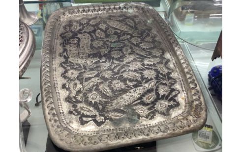PLATEAU METAL