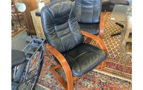 FAUTEUIL CUIR BOIS