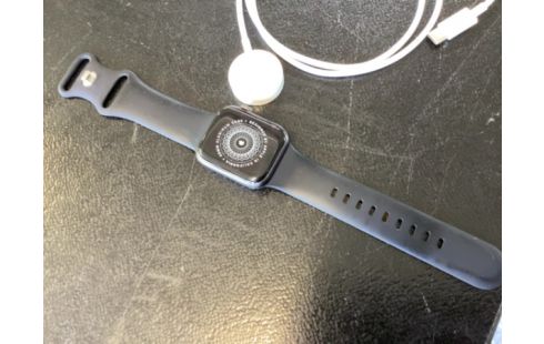 MONTRE APPLE WATCH SÉRIE 6 40MM