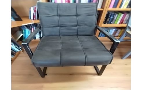 FAUTEUIL ACCOUDOIRS METAL ASSISE GRISE