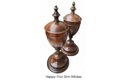 DECO-OBJECT HOUT LOT