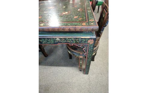 TABLE 6 CHAISES CHINOIS