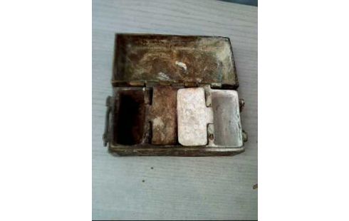 BETELNUSS- DOSE BRONZE 3-FÄCHER