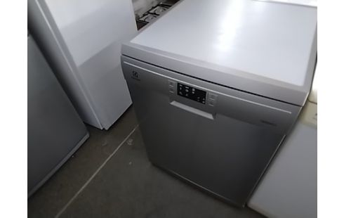 LAVE VAISSELLE ELECTROLUX ESF5548LZX