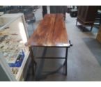TABLE SUR TRETEAUX