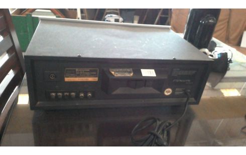 TUNER KENWOOD IM VINTAGE-STIL