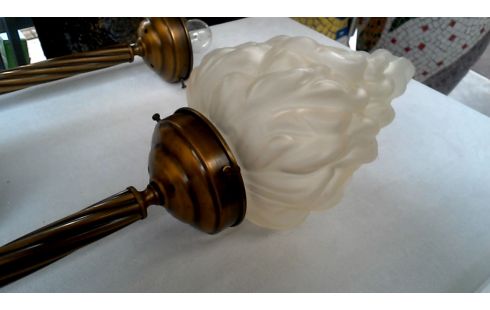 MUURLAMP LOT VAN 2 GM
