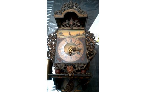 HORLOGE MURAL