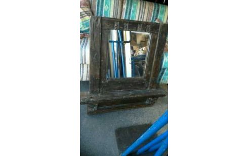 MIROIR EXOTIQUE 