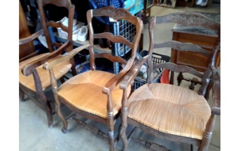 FAUTEUIL BOIS ANCIEN