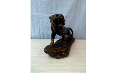 FIGUR TIGER FESTER SOCKEL BRONZEFARB.