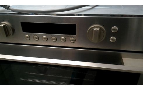FOUR ELECTRIQUE ENCASTRABLE