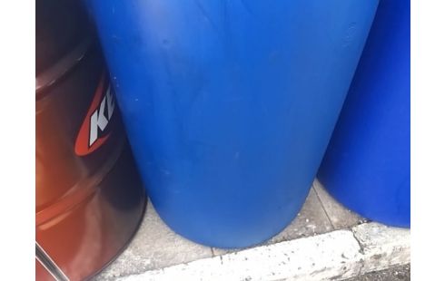 BIDON PLASTIQUE BLEU