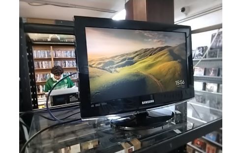TELEVISEUR SAMSUNG 45CM TNT HDMI TDE