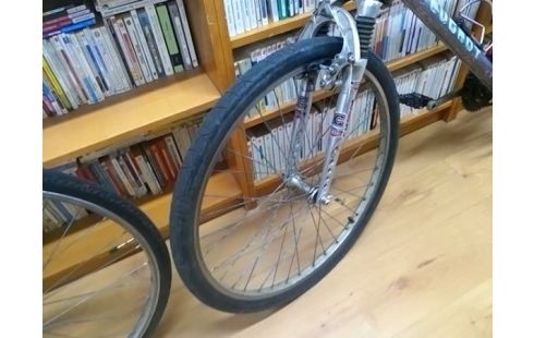 VELO PEUGEOT 650
